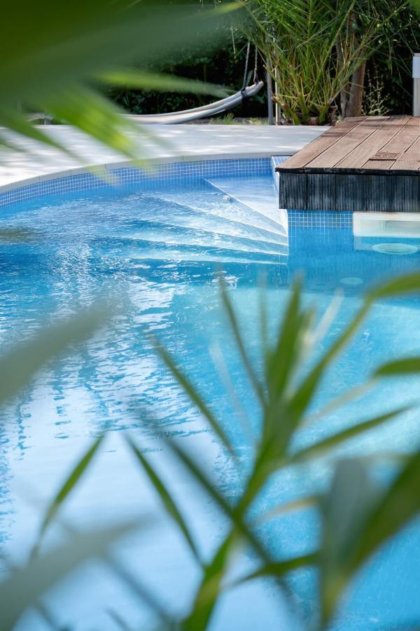 Beach Boy & Pool Girl Apartments Vir Εξωτερικό φωτογραφία